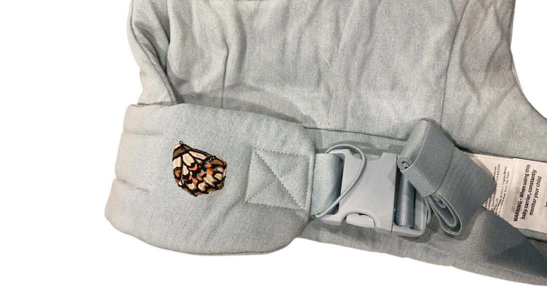 Mabē The Monarch Carrier, Dream Wash Denim - Image 3