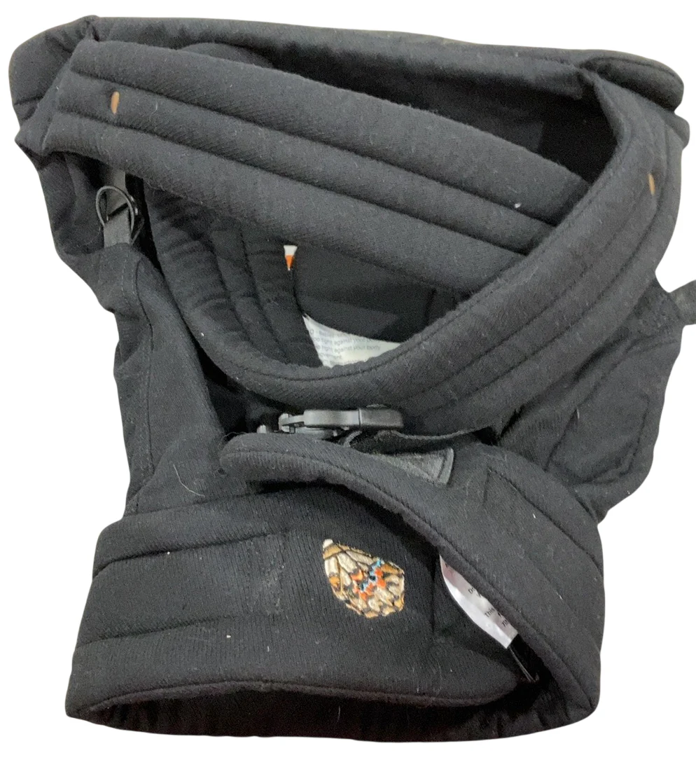 Mabē The Monarch Carrier, Ebony - Image 3