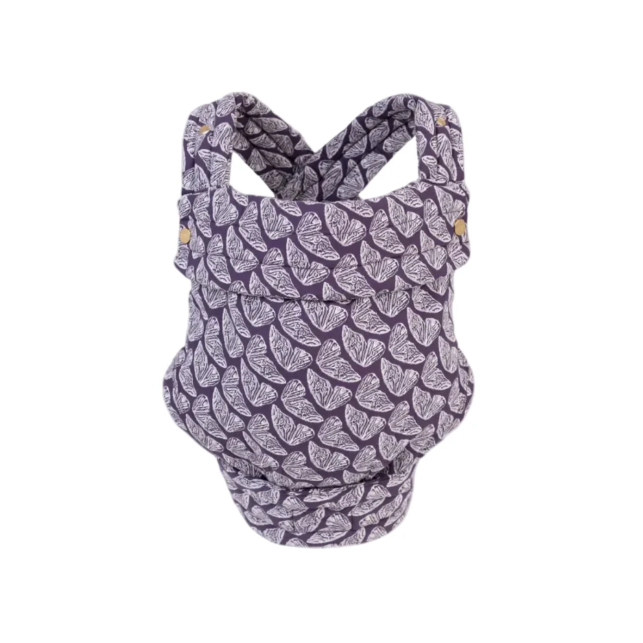 Mabē The Monarch Carrier, Violet Wings/Purple Butterflies