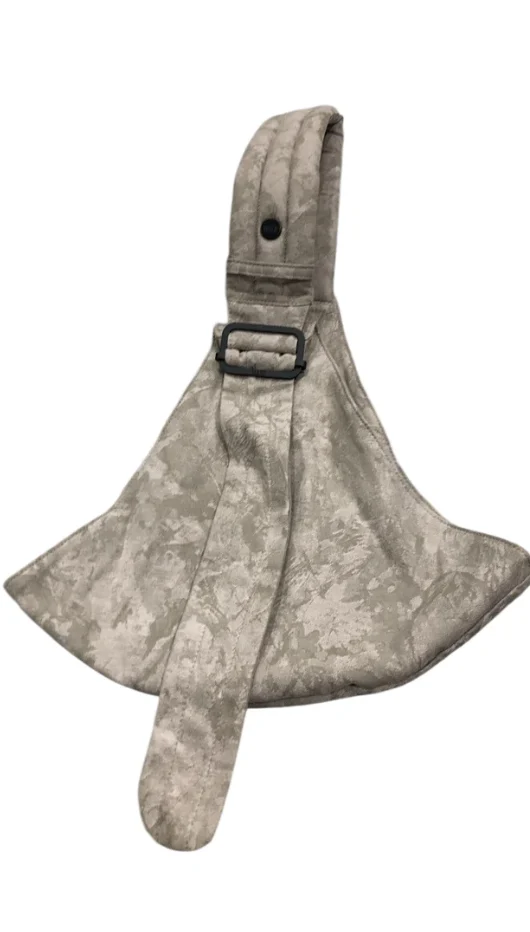 Mabē The Monarch Toddler Sling, Ashland Camo - Image 3
