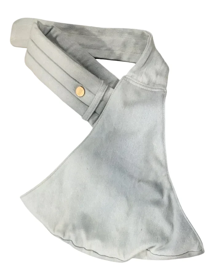 Mabē The Monarch Toddler Sling, Dream Wash Denim - Image 4