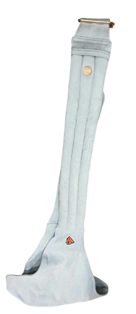 Mabē The Monarch Toddler Sling, Dream Wash Denim - Image 2