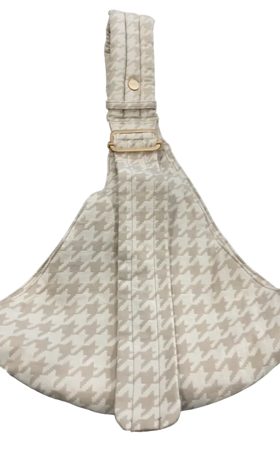 Mabē The Monarch Toddler Sling, Houndstooth - Image 2