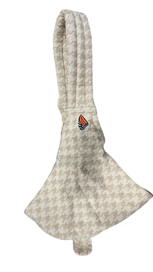 Mabē The Monarch Toddler Sling, Houndstooth - Image 3