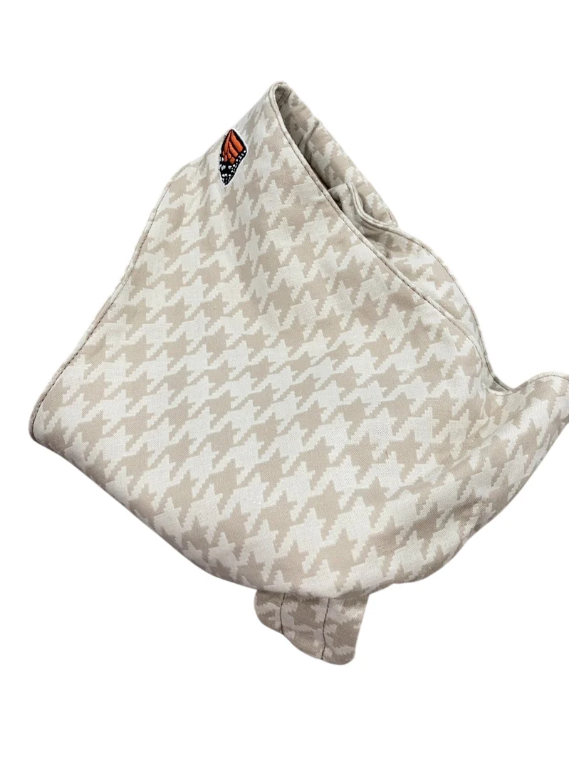 Mabē The Monarch Toddler Sling, Houndstooth - Image 2
