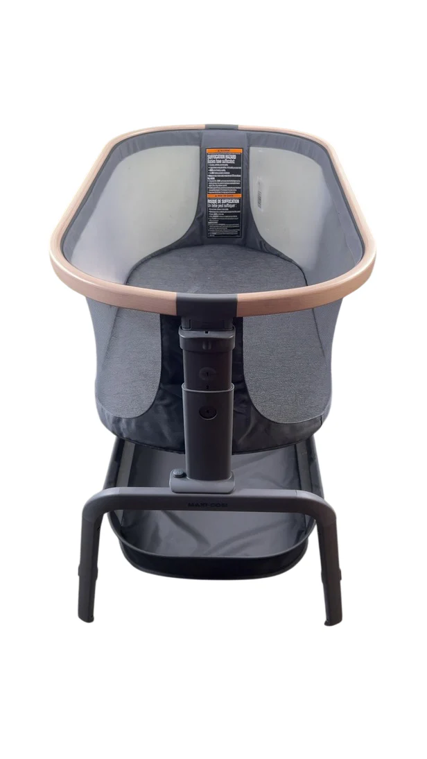 Maxi-Cosi Iora Bedside Bassinet, Classic Graphite - Image 3