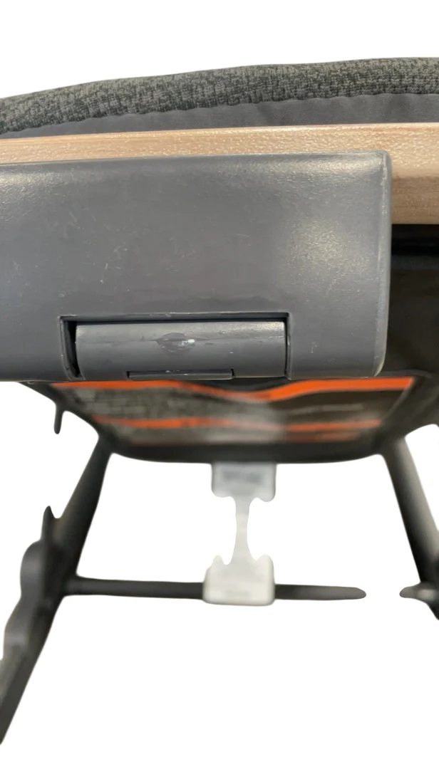 Maxi-Cosi Kori 2-in-1 Rocker, Classic Graphite - Image 4