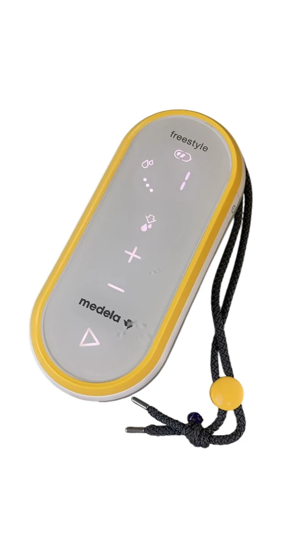 Medela Freestyle Hands-free Double Electric Wearable Breast Pump - Image 4
