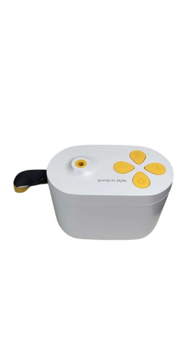 Medela Pump In Style with MaxFlow, Double Electric Pump with Portable Bag - Image 3