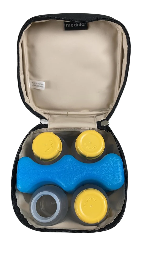 Medela Pump In Style with MaxFlow, Double Electric Pump with Portable Bag - Image 5