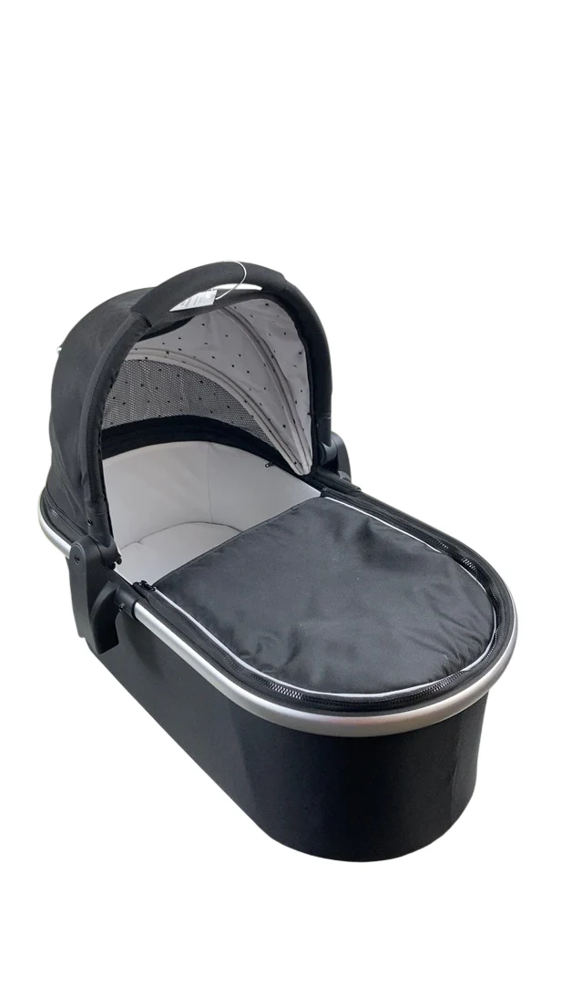 Mockingbird Bassinet, Black, Pre-2026