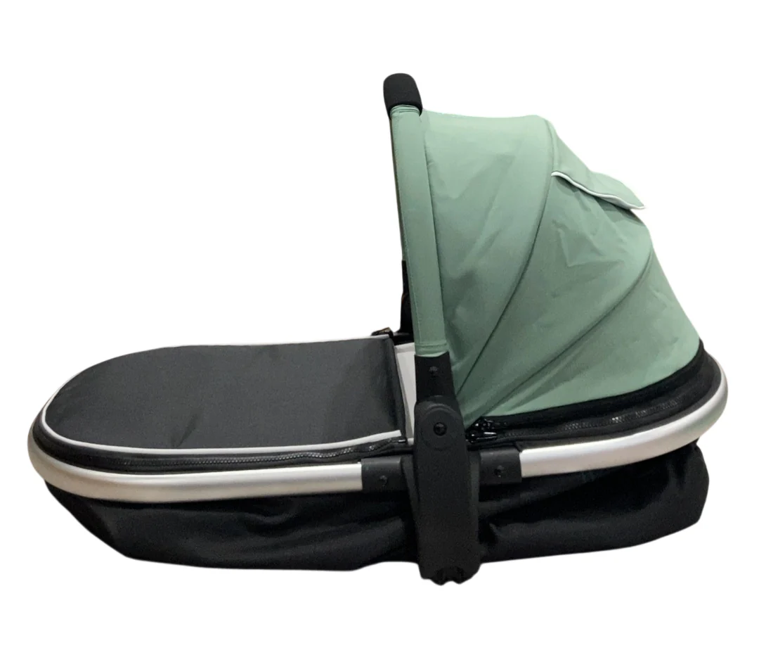 Mockingbird Bassinet, Pre-2026, Sage