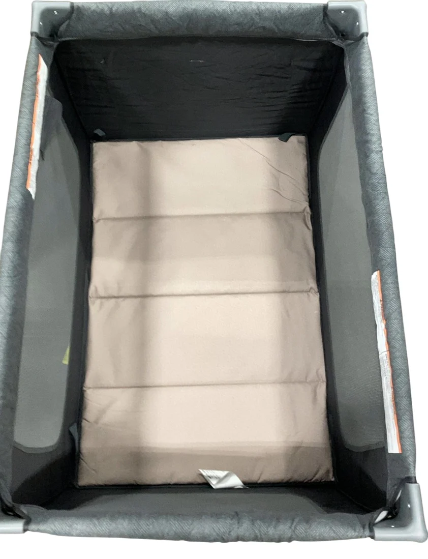 Monbebe Flex Portable Playard, Castle Point, Deluxe - Image 2