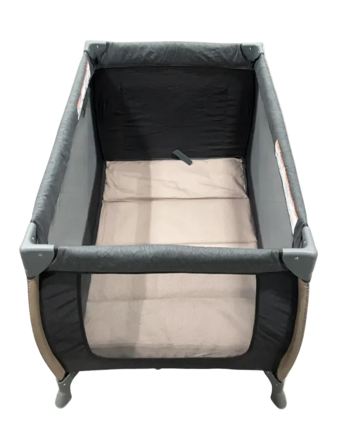 Monbebe Play Yard with Full-Size Rocking Bassinet, Castle Point - Image 3