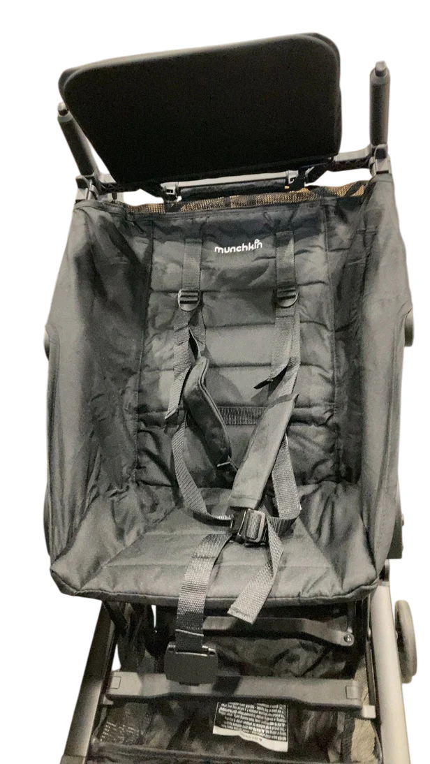 Munchkin Sparrow Ultra Compact Stroller, Black - Image 2