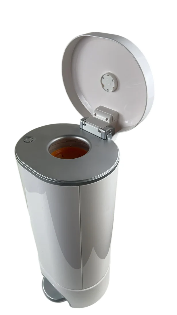 Munchkin Step Diaper Pail, White - Image 3