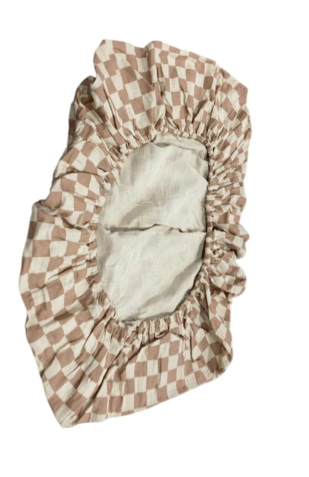 Mushie Extra Soft Muslin Fitted Changing Pad Cover, Natural Check - Image 3