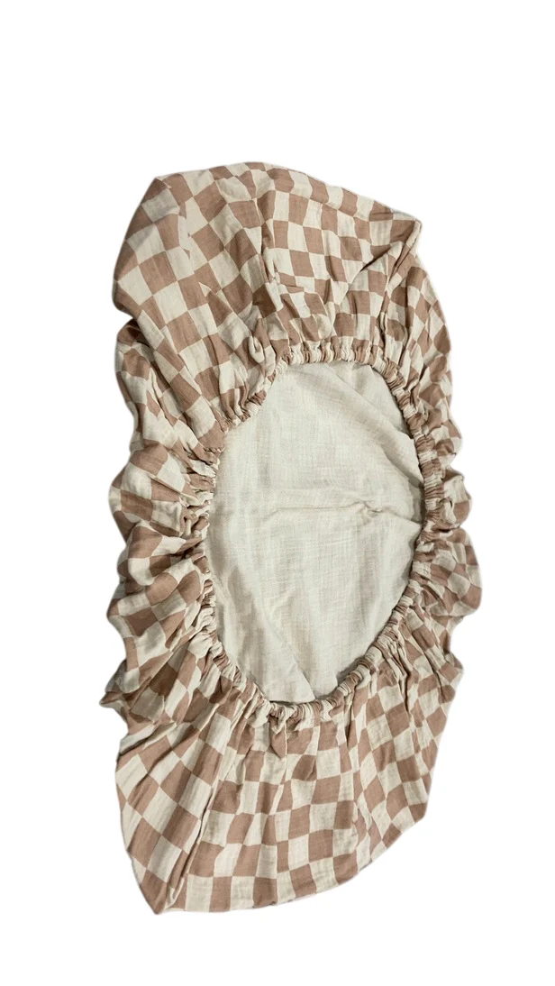 Mushie Extra Soft Muslin Fitted Changing Pad Cover, Natural Check - Image 4