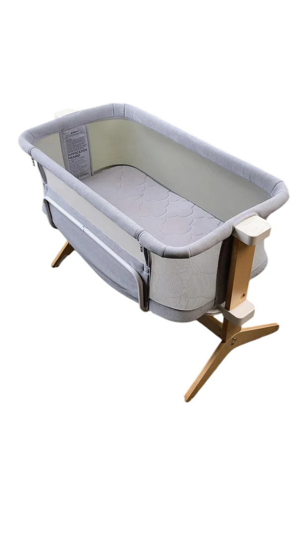 Newton Bassinet And Bedside Sleeper, Grey/Birch