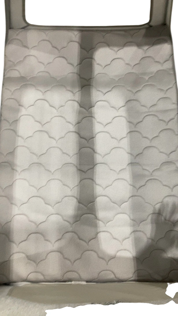 Newton Travel Crib and Playard, 2025, Deluxe - Image 4