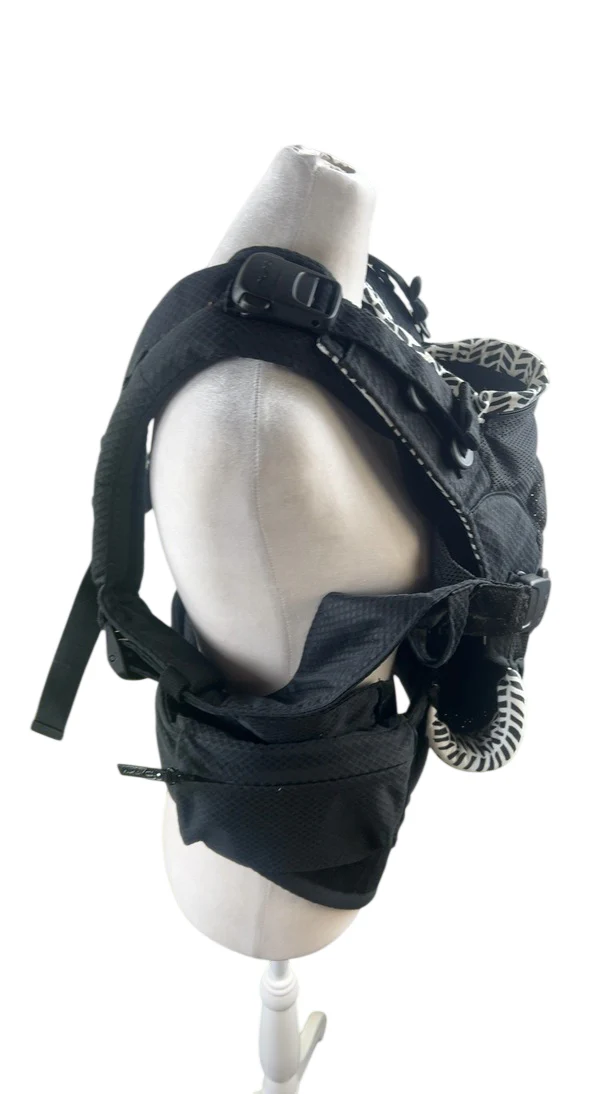 Nuna Cudl Baby Carrier, Broken Arrow - Image 3