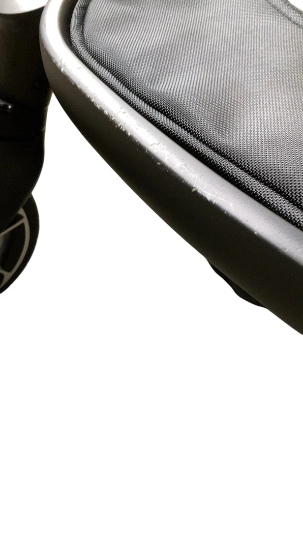 Nuna Demi Grow Stroller, 2022, Caviar - Image 10