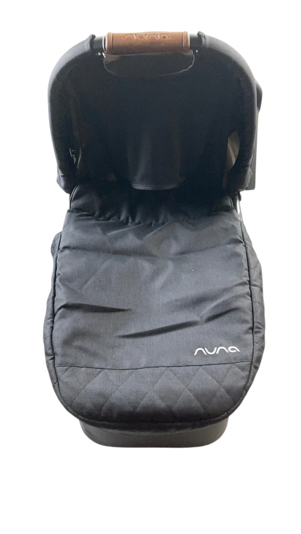 Nuna MIXX Bassinet with Stand, Caviar - Image 6