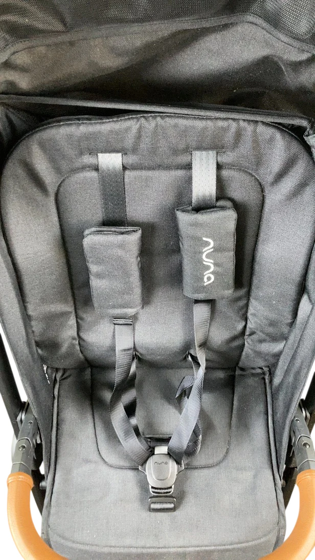 Nuna Trvl Stroller, 2022, Caviar - Image 6