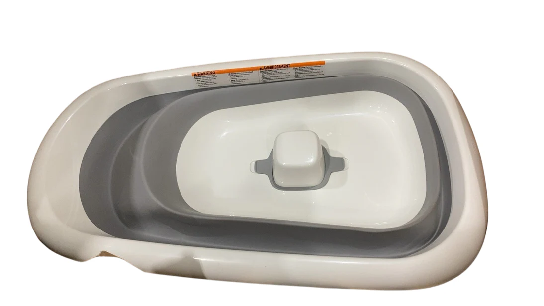 OXO Tot Splash & Store Baby Bathtub, White/Gray - Image 4