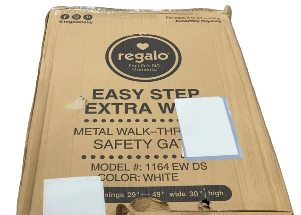 Regalo Easy Step Extra Wide Gate, 49-in, White - Image 5