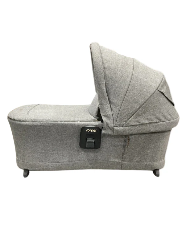 Romer Sera Bassinet for Tura Stroller, Pearl - Image 3