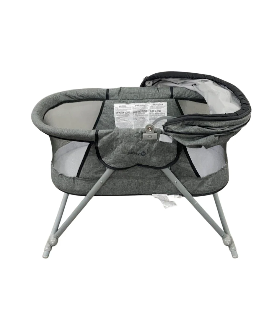 Safety 1st Nap and Go Rocking Bassinet, Star Gazer - Image 2