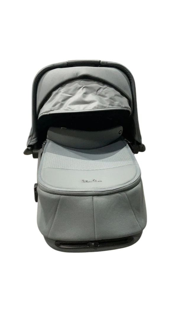 Silver Cross Dune Compact Folding Carrycot, Glacier - Image 2