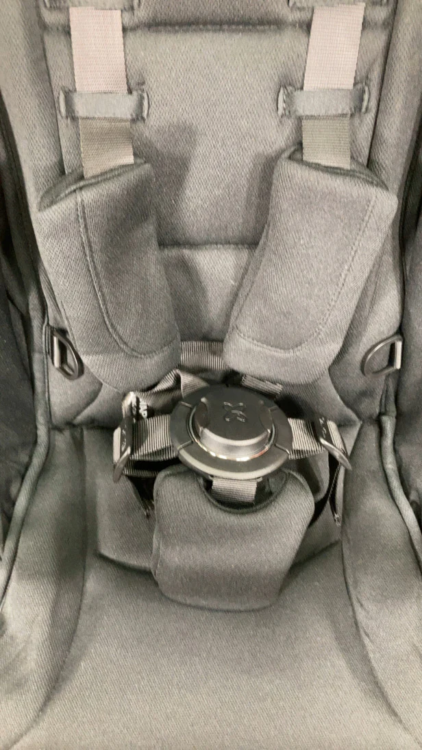 Silver Cross Jet 4 Super Compact Stroller, 2023, Black - Image 2