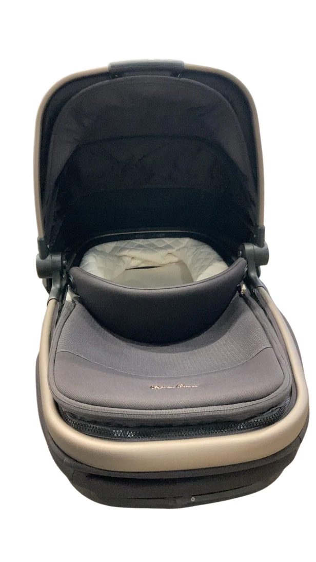 Silver Cross Reef First Bed Folding Bassinet, Ganache - Image 4