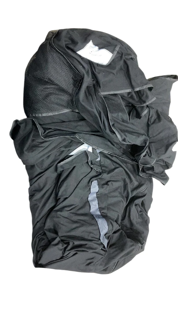 SlumberPod 3.0 Sleep Canopy, Black with Gray Accents - Image 5