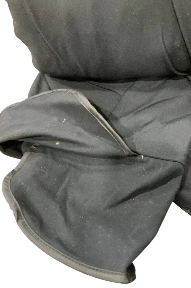 SlumberPod 3.0 Sleep Canopy, Black with Gray Accents - Image 5