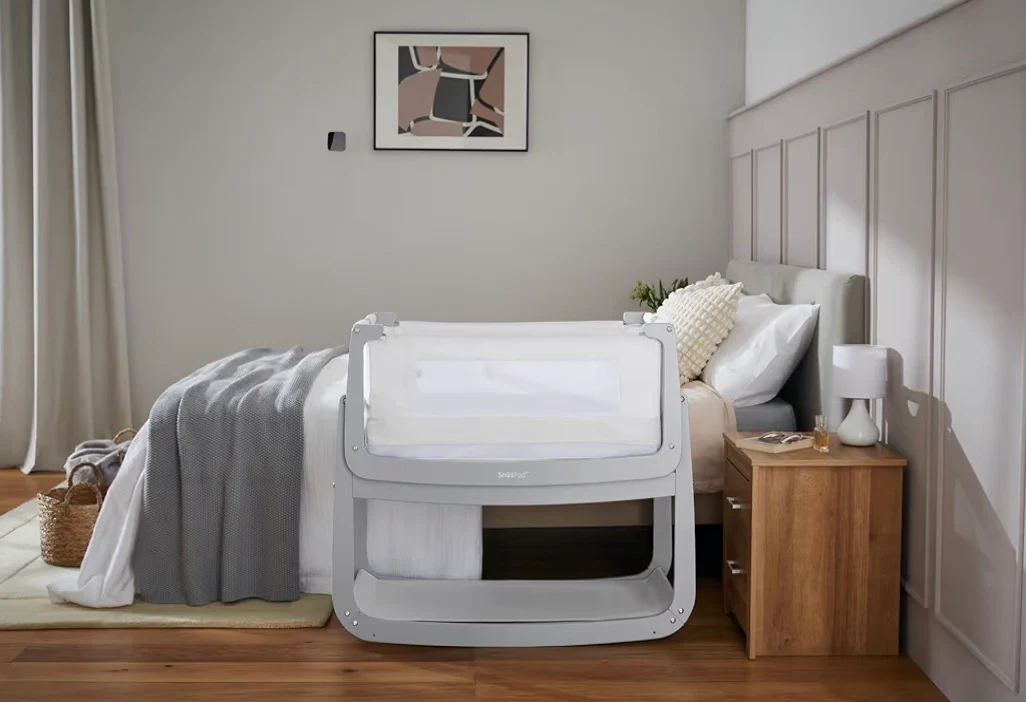 Snuz SnuzPod4 Bedside Bassinet, Dove Gray - Image 2