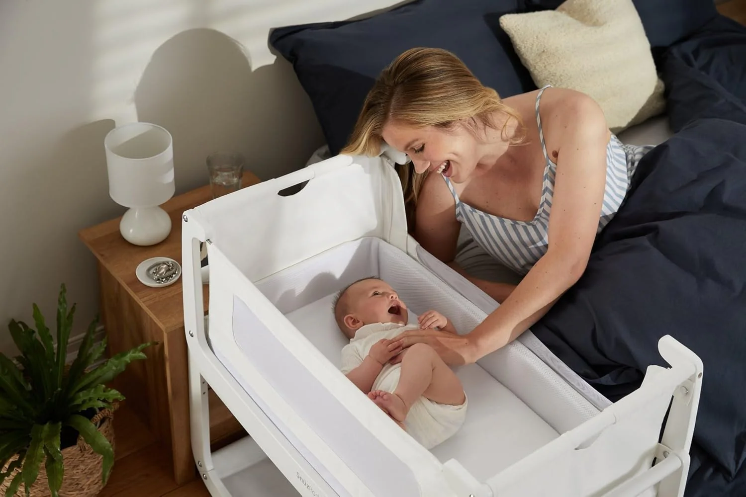 Snuz SnuzPod4 Bedside Bassinet, White - Image 5