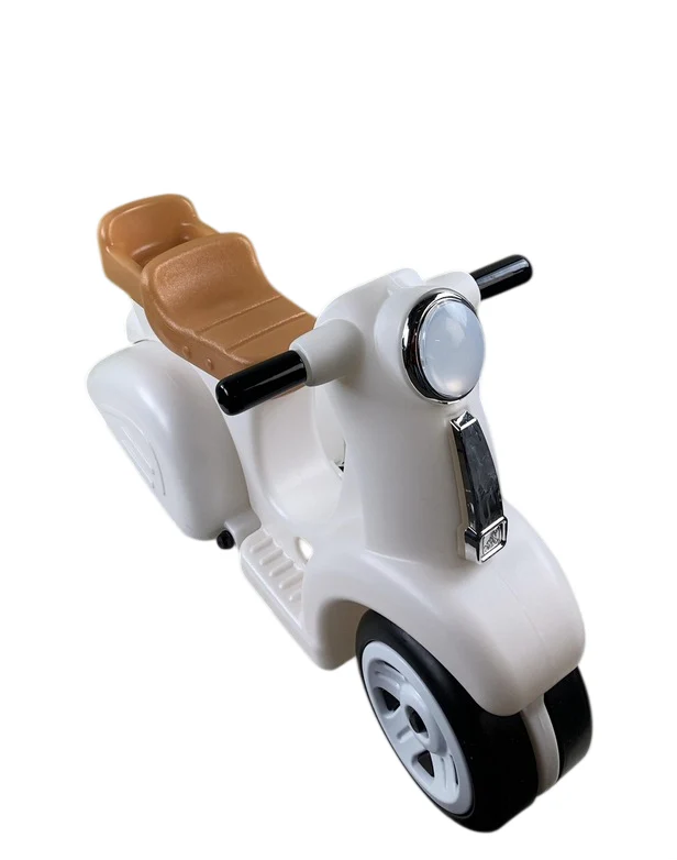 Step2 Ride Along Scooter, White - Image 2