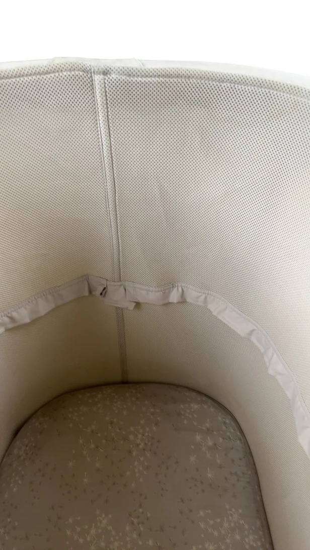 Stokke Snoozi Bassinet, Sandy Beige - Image 8