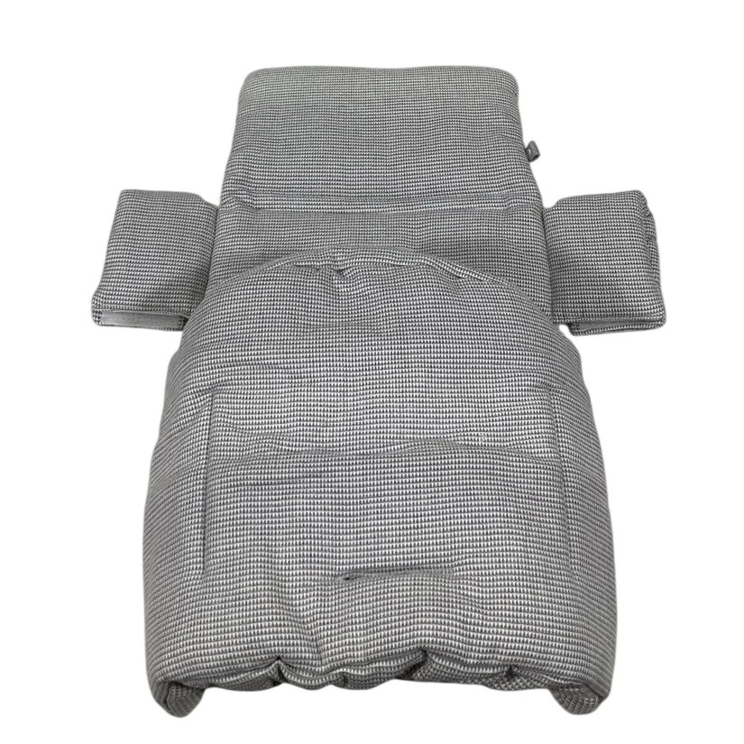 Stokke Tripp Trapp Classic Cushion, Nordic Grey, Version 2.0 - Image 3