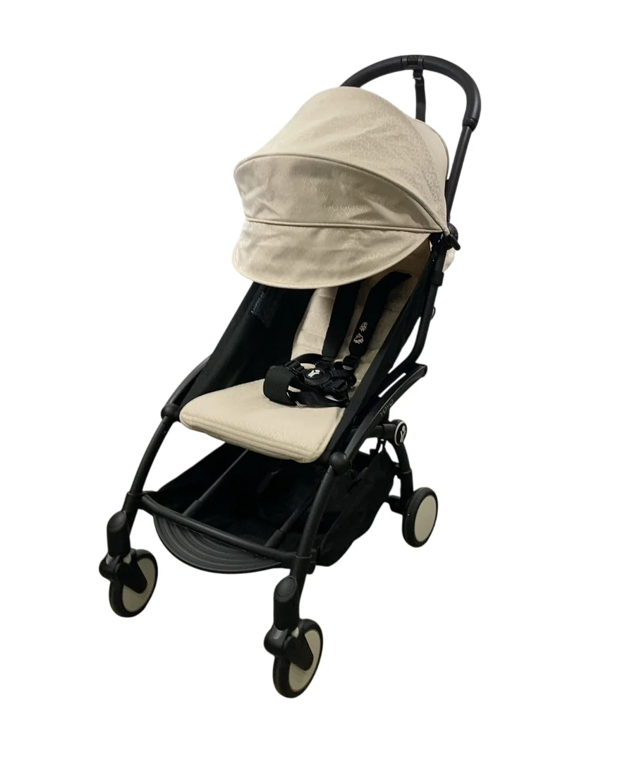 Stokke YOYO3 Complete Stroller, Black, 2024, Bonpoint Beige - Image 2