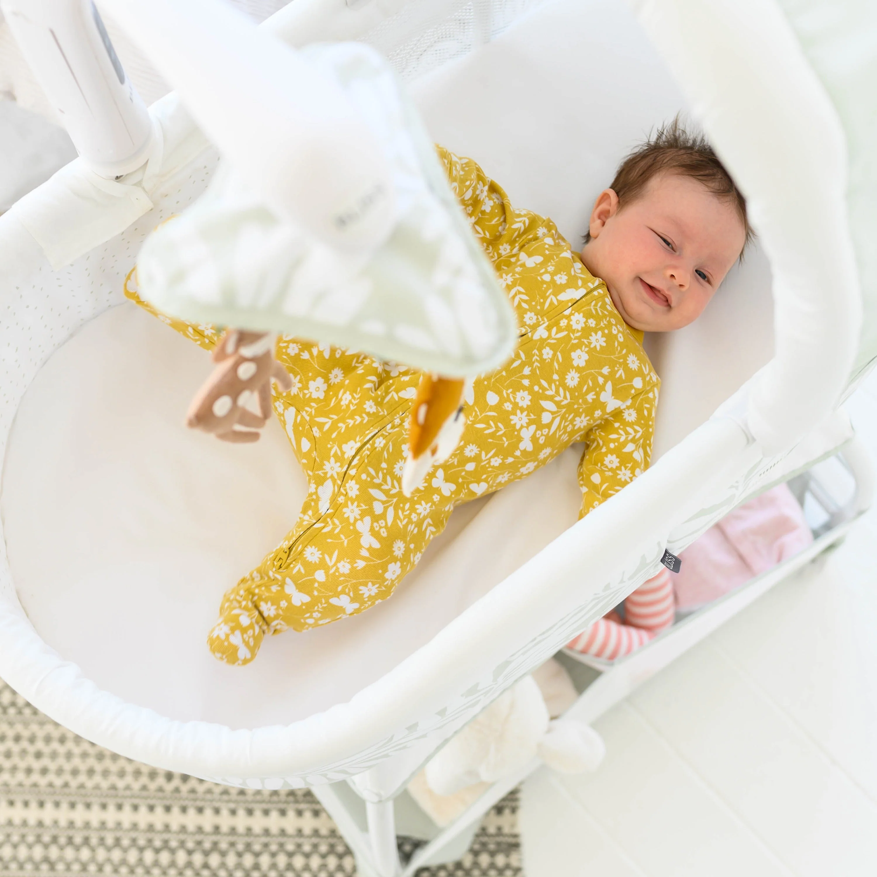 Trubliss® Sweetli Calm Bassinet - Image 5