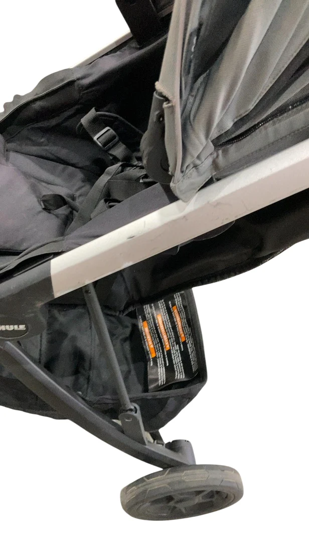 Thule Spring Stroller, 2021, Aluminum, Shadow Gray - Image 3