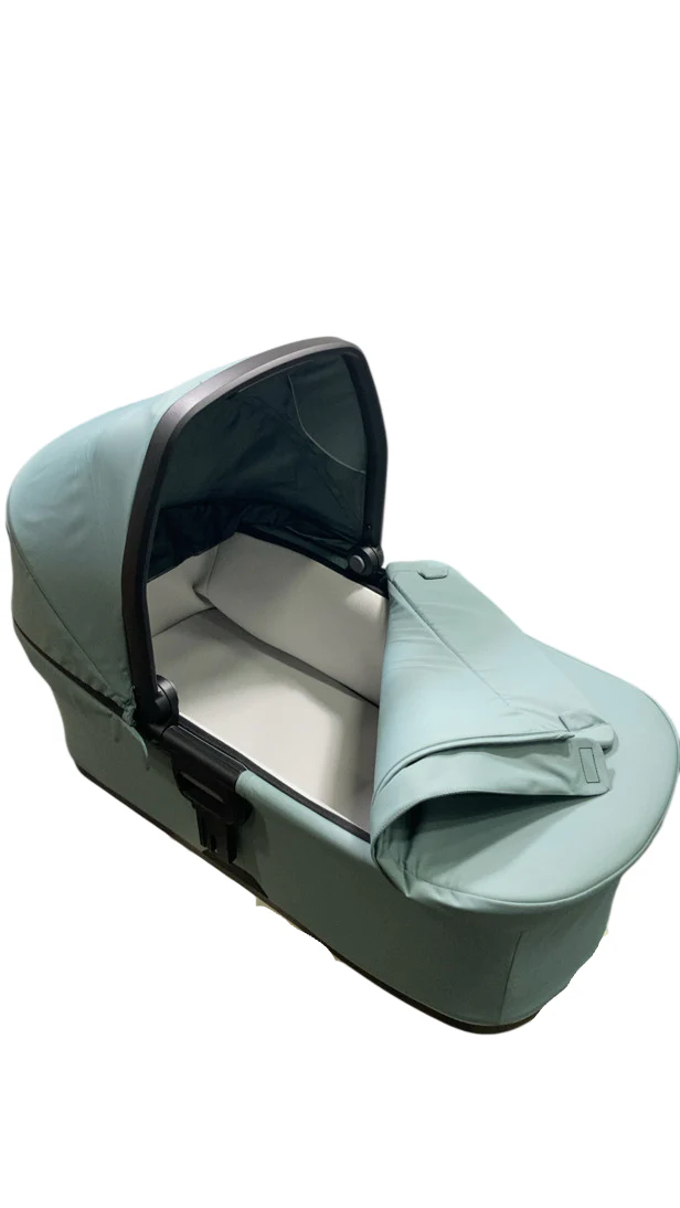 Thule Urban Glide 3/4 Bassinet, Mid Blue - Image 3