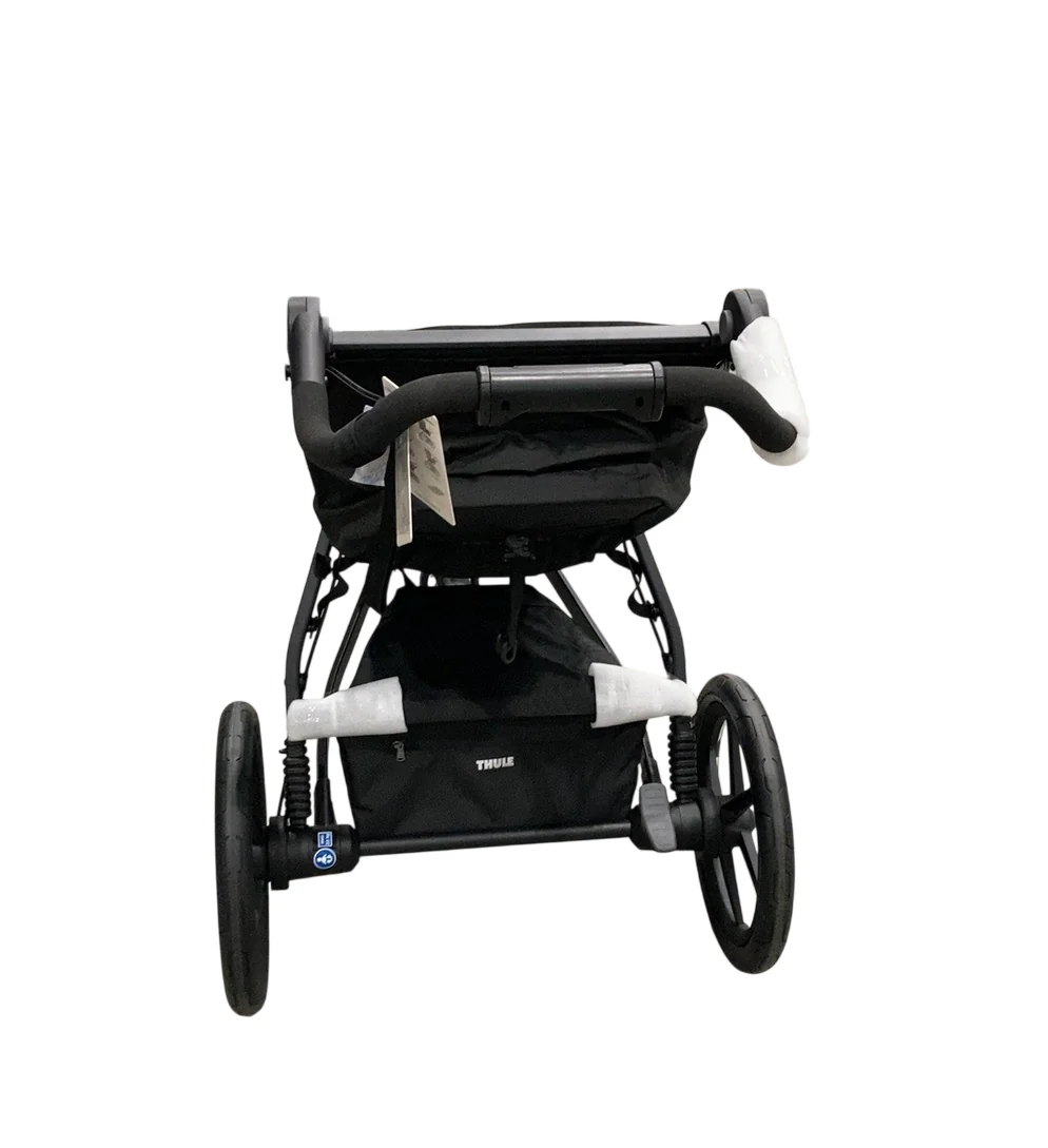 Thule Urban Glide 3 Stroller, 2025, Black on Black, Magnetic Harness - Image 5