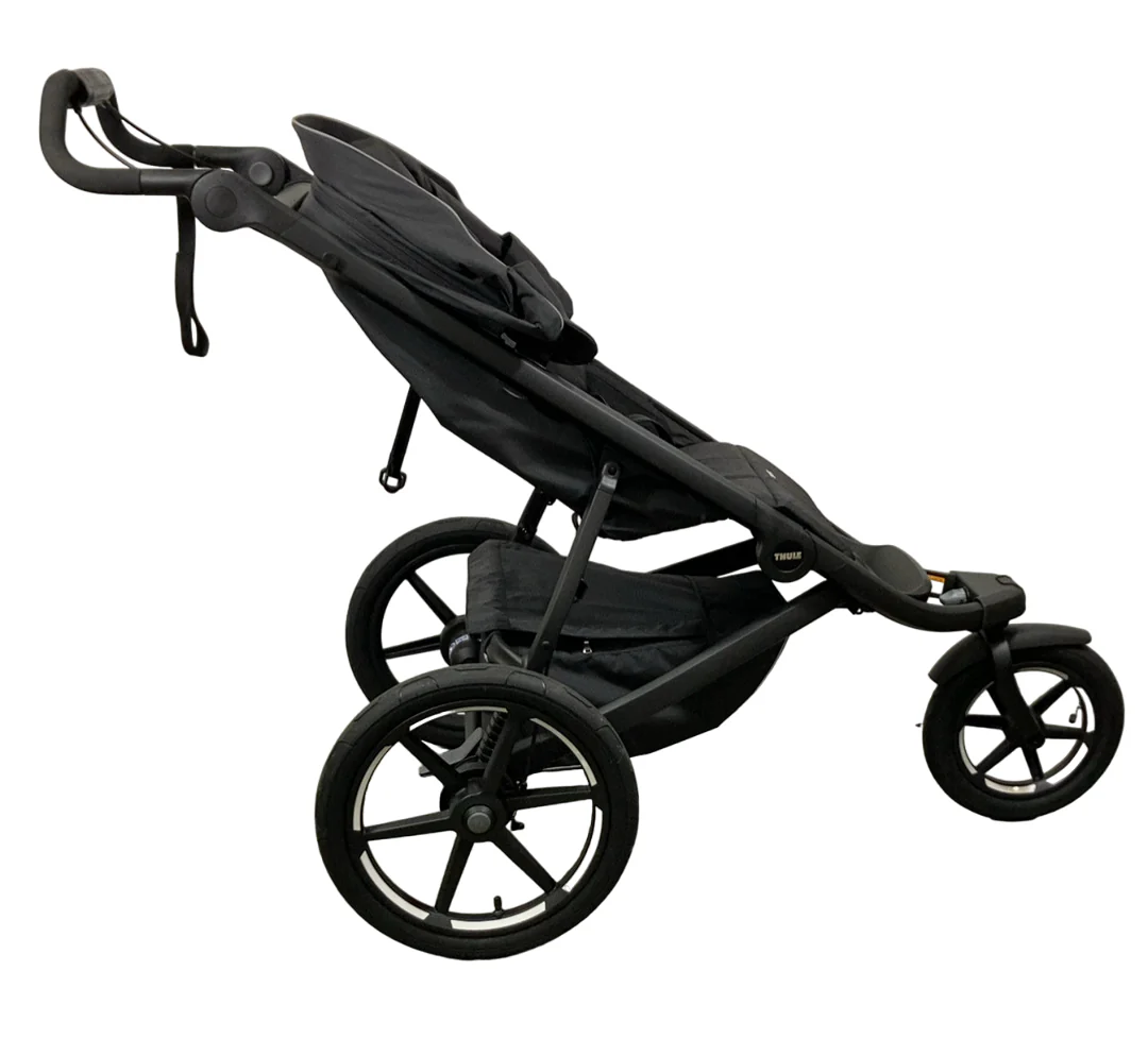 Thule Urban Glide 3 Stroller, Black on Black, 2024, Click In Buckle - Image 2