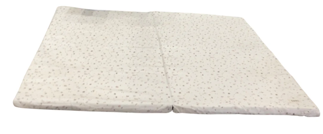 Toki Kids Standard Padded Play Mat 40" x 40", Terrazzo Chalk - Image 2