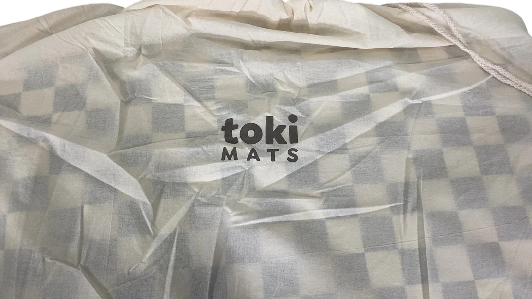 Toki Kids Vegan Leather Mat Mega, Checker Pepper - Image 4